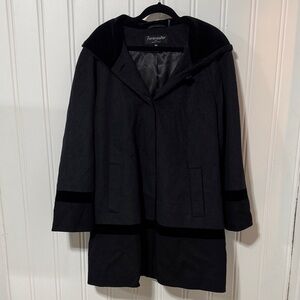 Forecaster of Boston Wool Hooded Velvet-Trim Coat – Black – 18W